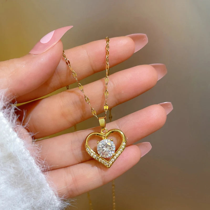 Artificial Gems Heart Pendant Necklace for women, Golden Stainless Steel Lips Neck Chain Female Necklaces Jewelry for Girl